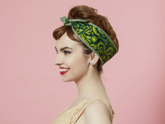 Green Floral Headband, Retro Bow Headband, 50s Style Pinup Girl Head scarf, 100% Cotton Reversible Headband, Gift for Her